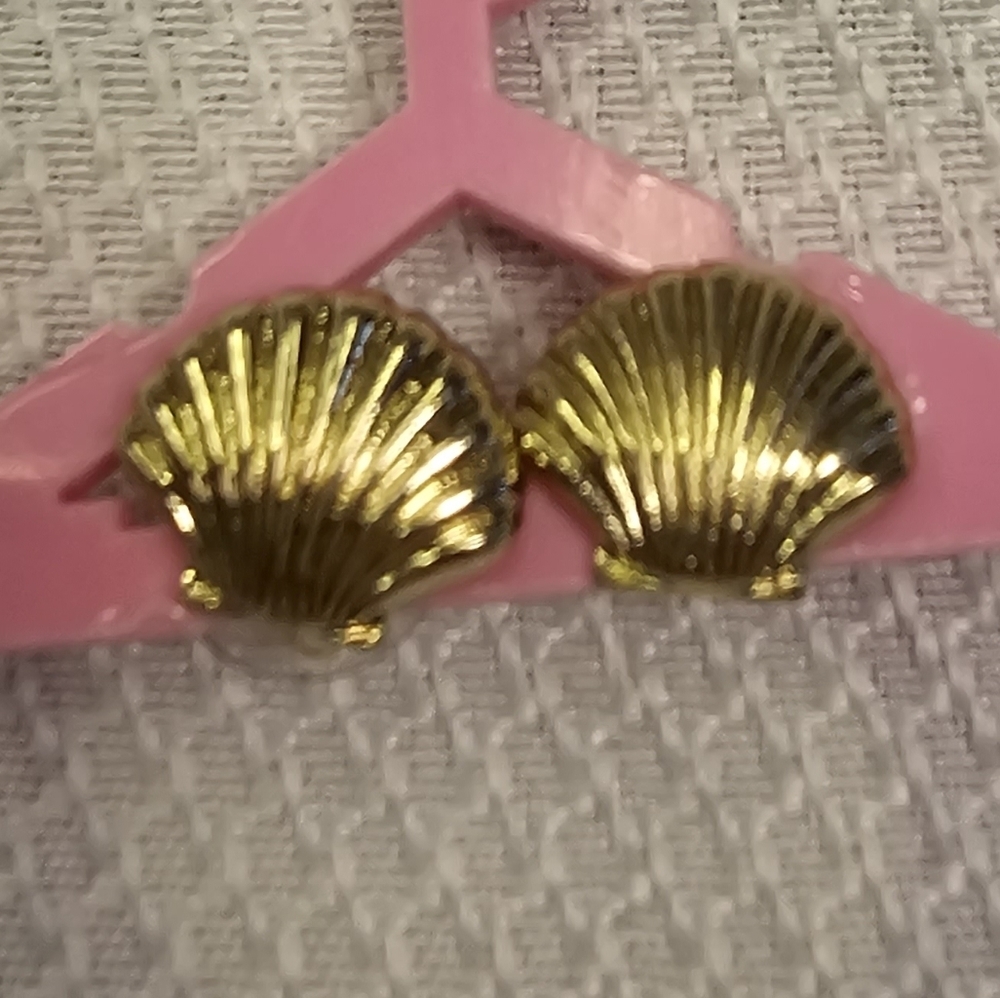 Earrings - Picture 4 of 5